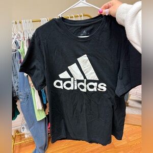 Adidas Amplifier Tee in Black
